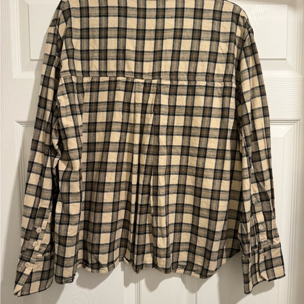 Zara Women’s Flannel - Picture 3 of 3